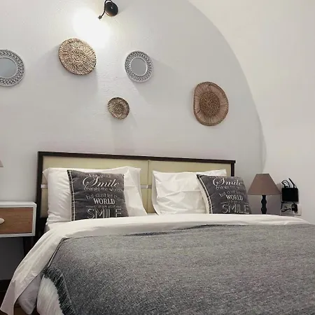 Mare Nostrum Santo Apartment Oia (Santorini)