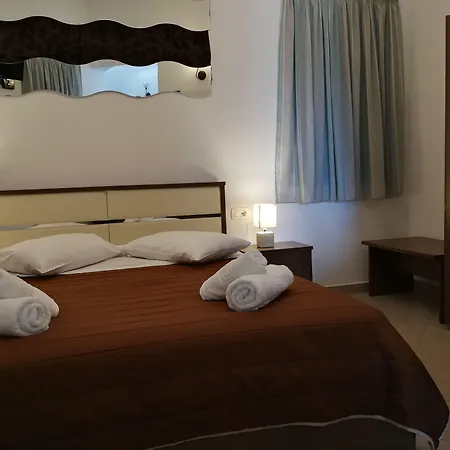 公寓 玛勒诺斯特三托公寓式酒店