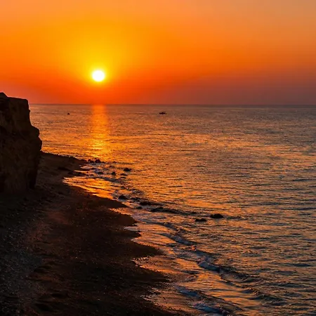 Mare Nostrum Santo * Oia