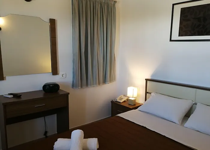 Mare Nostrum Santo * Oia